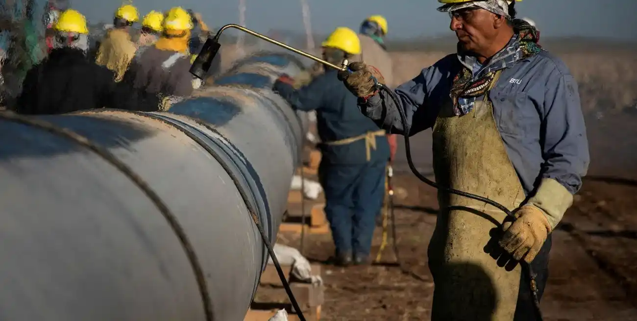 El lobby petrolero ya pide extender el RIGI para invertir hasta 200 mil millones de dólares