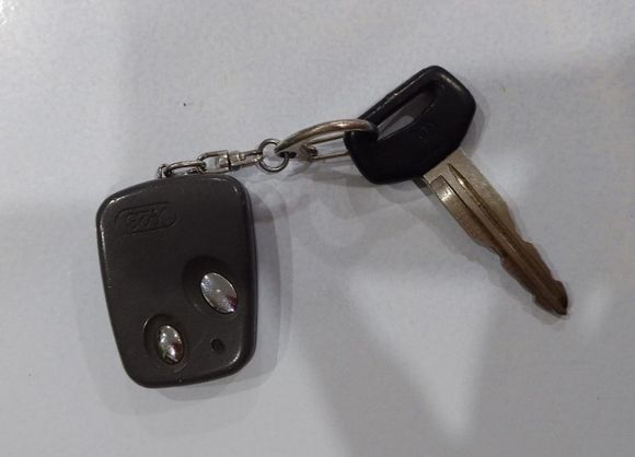 Llave encontrada en Pavón y Pellegrini