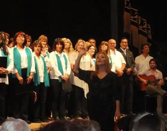 Araceli “Achi” Musante: una vida dedicada a despertar voces y sentimientos