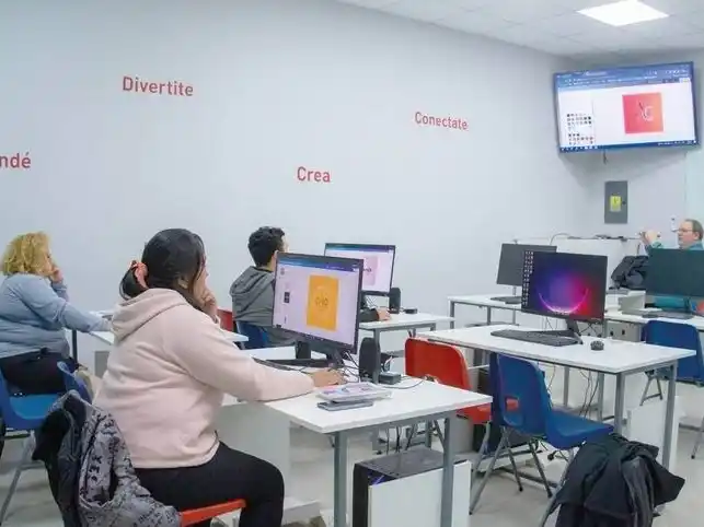El CID reduce costos energéticos y 
amplía servicios tecnológicos gratuitos