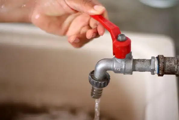 La zona oeste de la ciudad es la más afectada por los cortes de luz y agua 