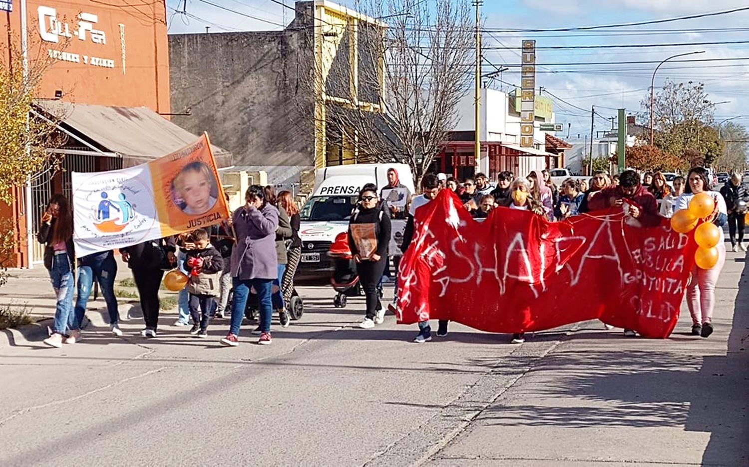 Manifestaciones. Se hicieron en la vecina ciudad en reclamo de justicia y que se sepa toda la verdad