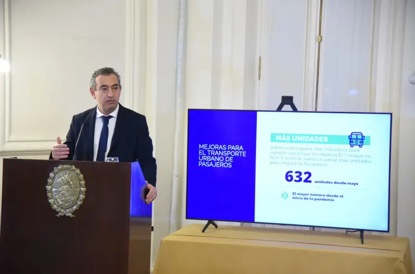 Transporte: Javkin anunció la salida de El Cacique y reconoció que «es muy difícil soportar algunas falencias del sistema»