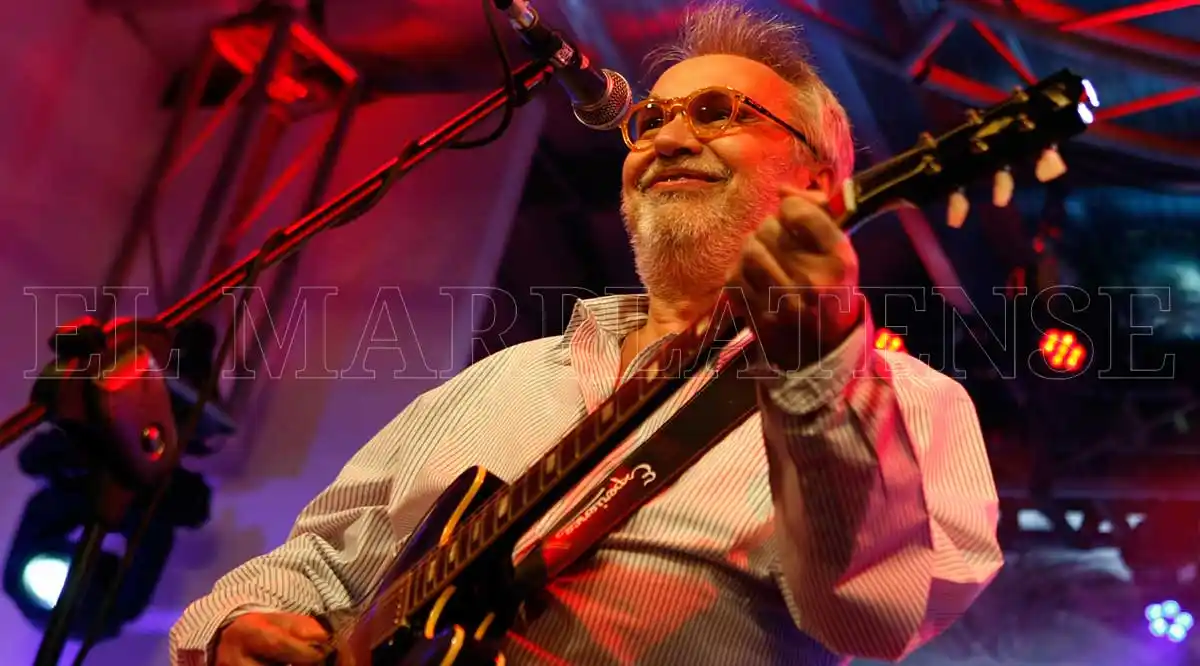 David Lebón mantuvo prendida la llama del rock nacional en Espacio Clarín