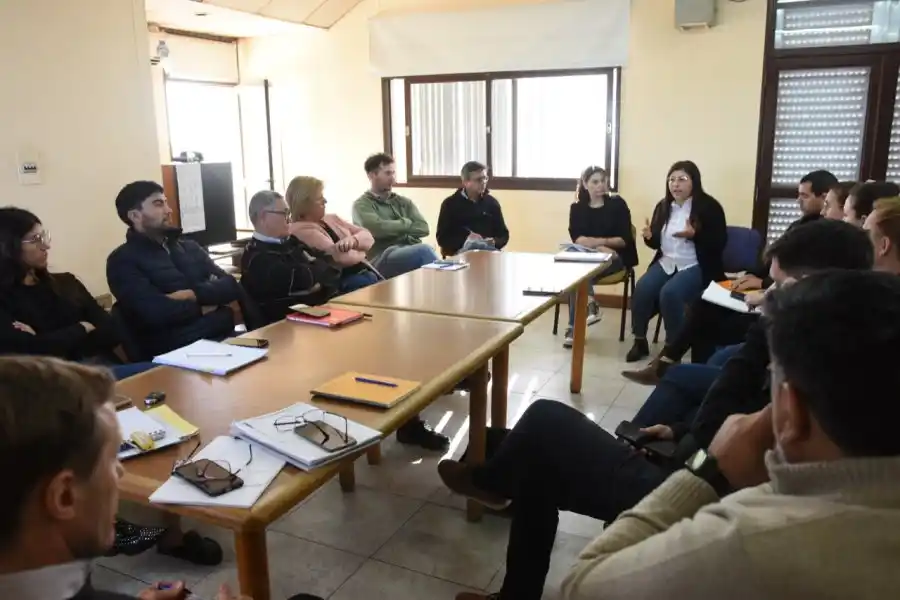 Se continúa trabajando en el plan de mejoras del trámite de habilitaciones municipales