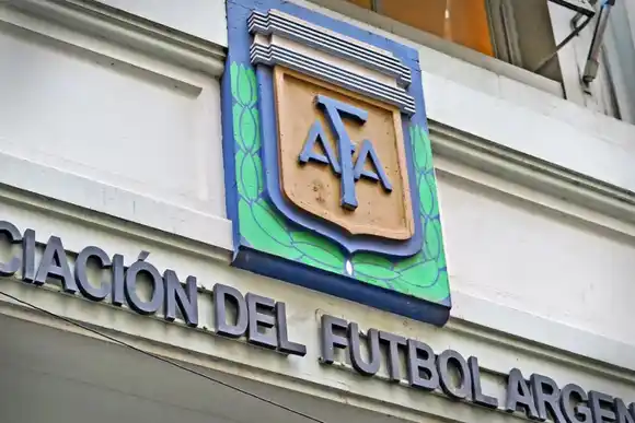 La AFA eliminó uno de los descensos de la Liga Profesional 