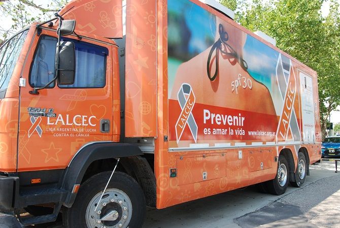 Lalcec propone 5 minutos para prevenir el cáncer de piel y el melanoma