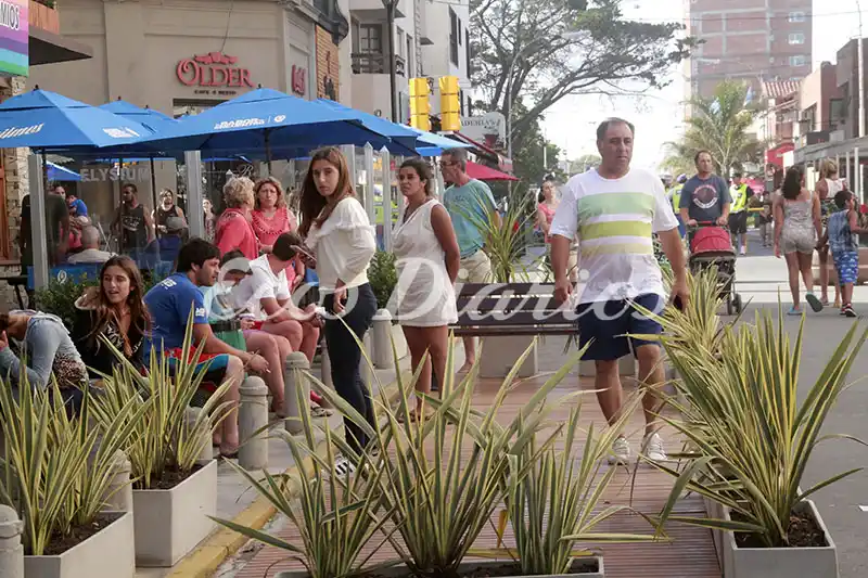 De proyectos irrealizables a un paseo que se mantiene igual a lo largo de las décadas