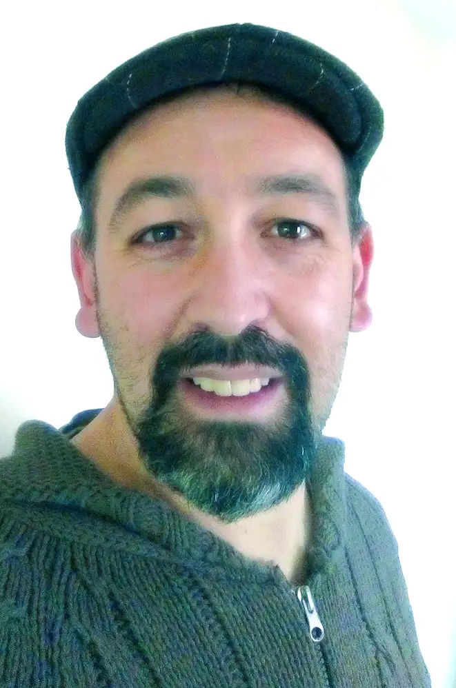 Hoy, el tandilense Mariano García Miqueo y su nuevo libro
