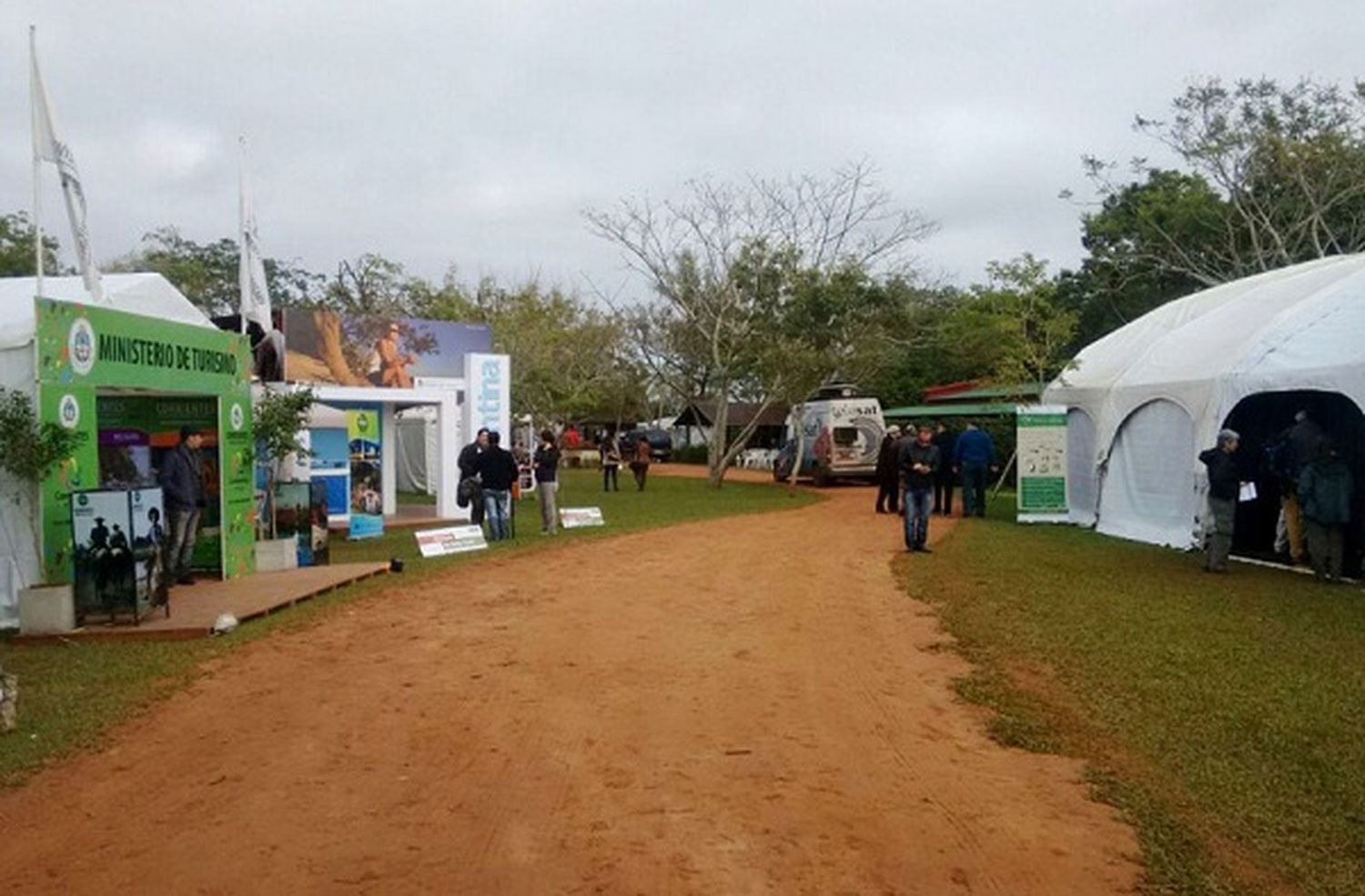 Gualeguaychú mostrará todo su encanto natural en una feria en los Esteros del Iberá