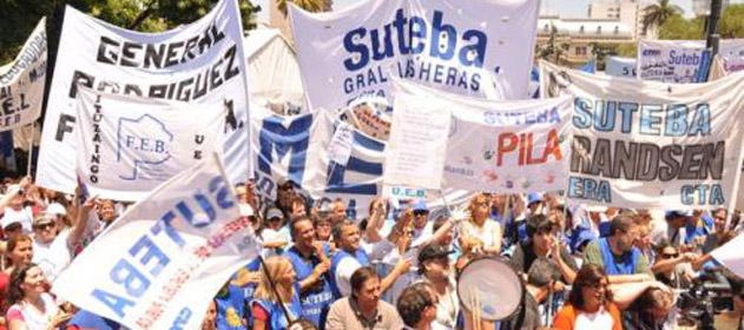 Paro docente: Gobierno de Scioli evalúa presentar amparo para empezar las clases