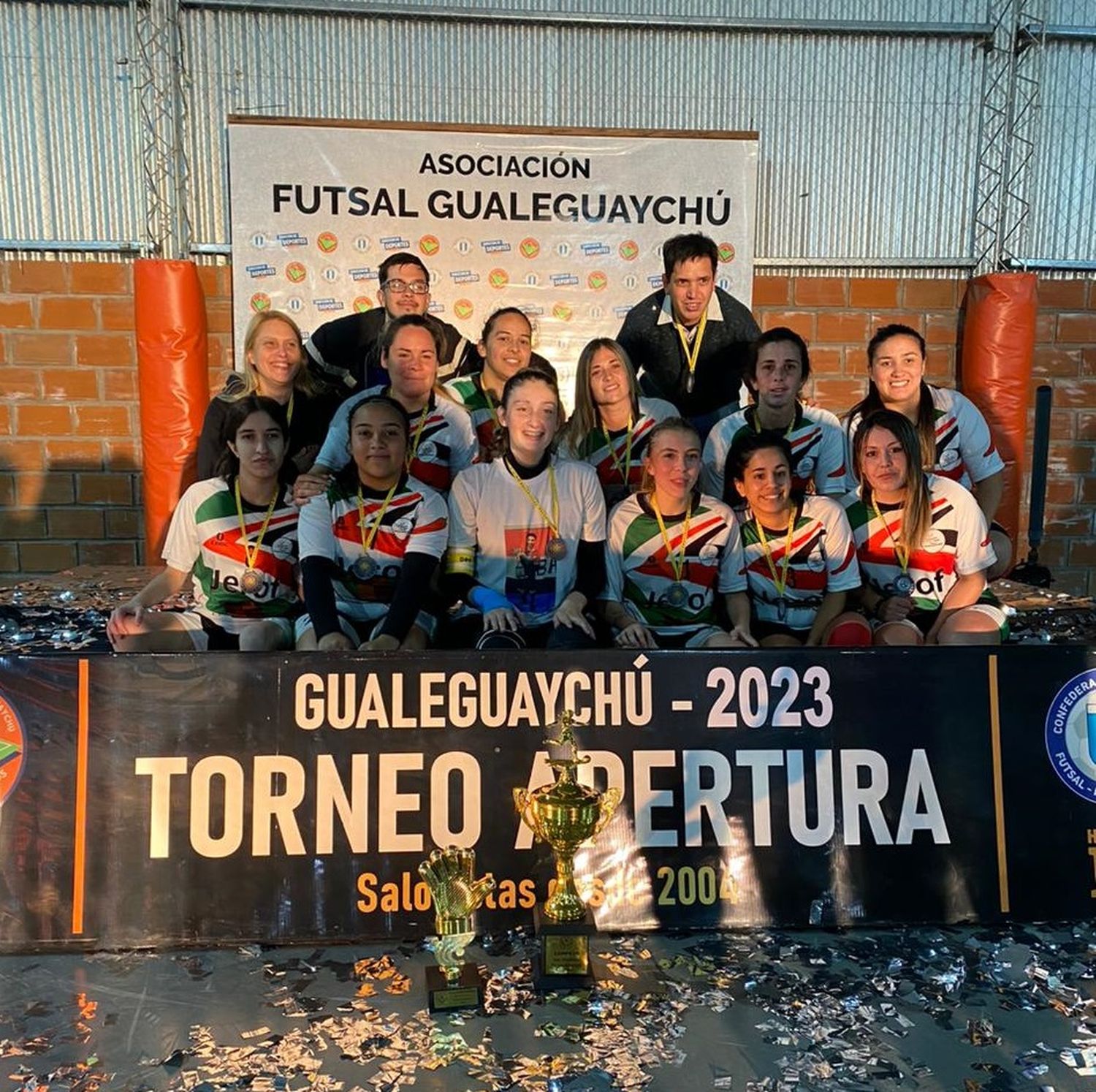 Sirio Libanés en C20 y Primera y CEF Nº 6 en Femenino fueron los campeones del Apertura de Fútsal