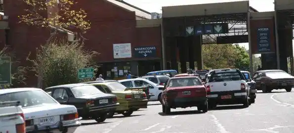 Aplicarán más controles en los puentes que unen Argentina y Uruguay