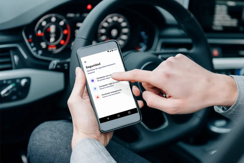 Cabify lanza botón de seguridad en la app de conductores e identificación de pasajeros para los pagos en efectivo