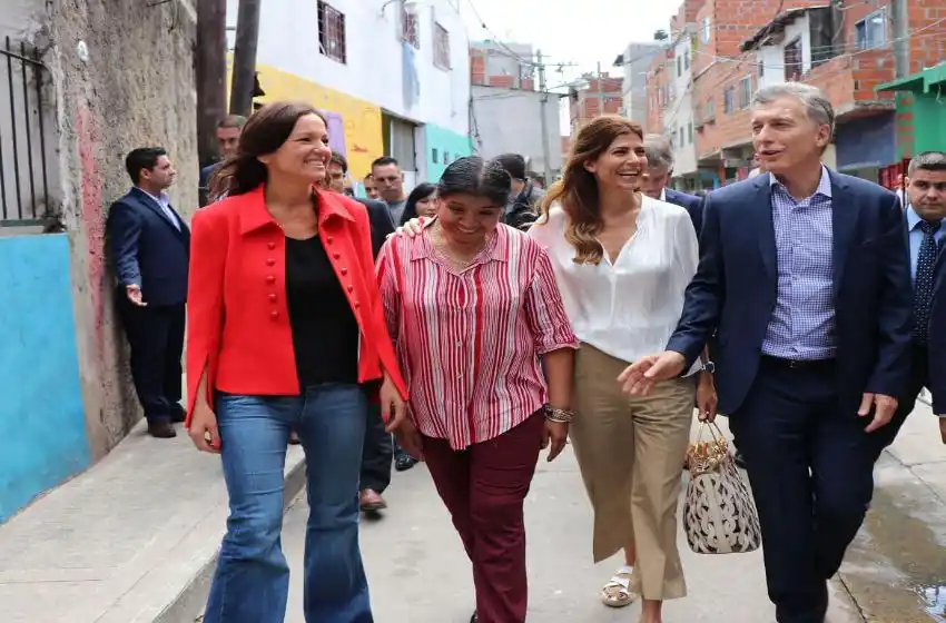 Macri visitó el comedor comunitario Los Piletones de Margarita Barrientos