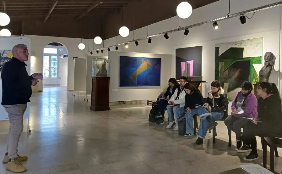 Estudiantes del ISFD 167 visitaron el MUBATA