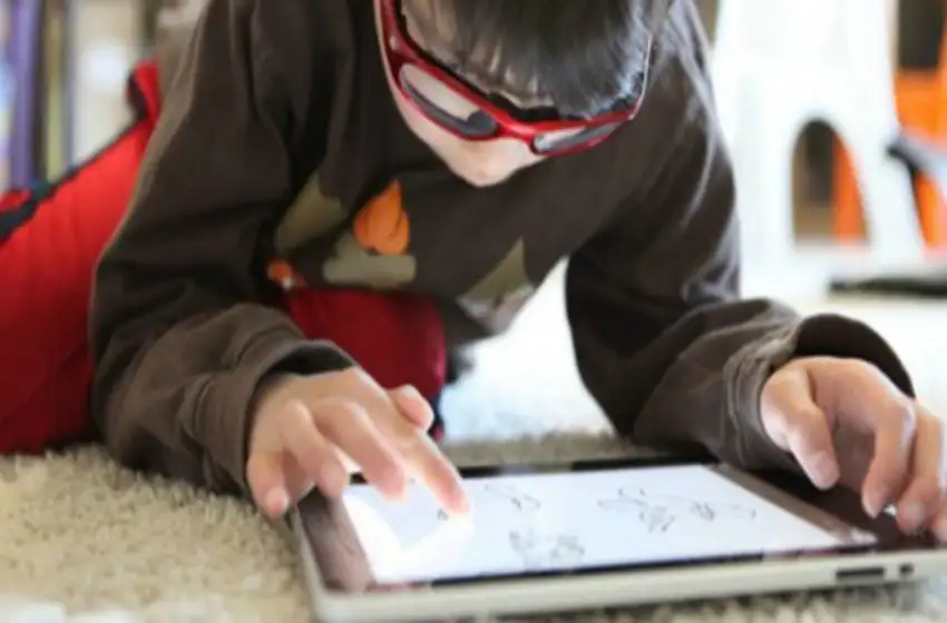 "Por el abuso de tecnología los niños tienen problemas en la escuela"
