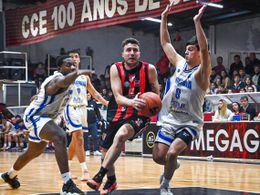 Con autoridad, Central le ganó a Santa Paula de Gálvez y quedó a un paso de ser campeón