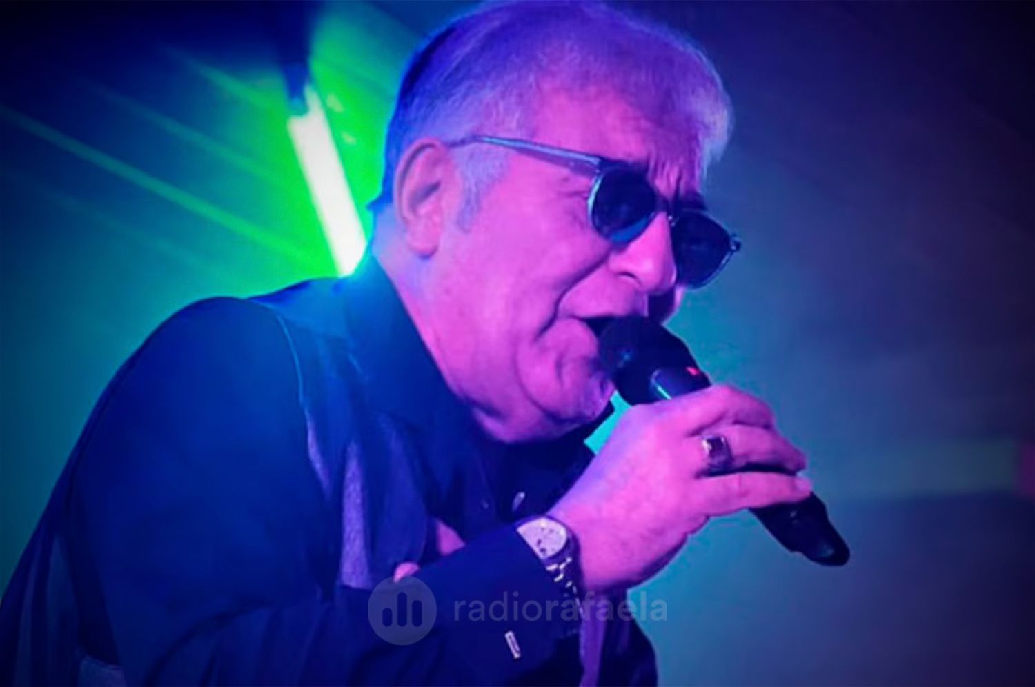 El Turco Julio se presenta en Vila con cena show y baile popular