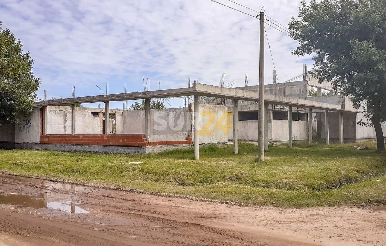 Enrico volvió a reclamar por la finalización de la Escuela 238 de Venado Tuerto