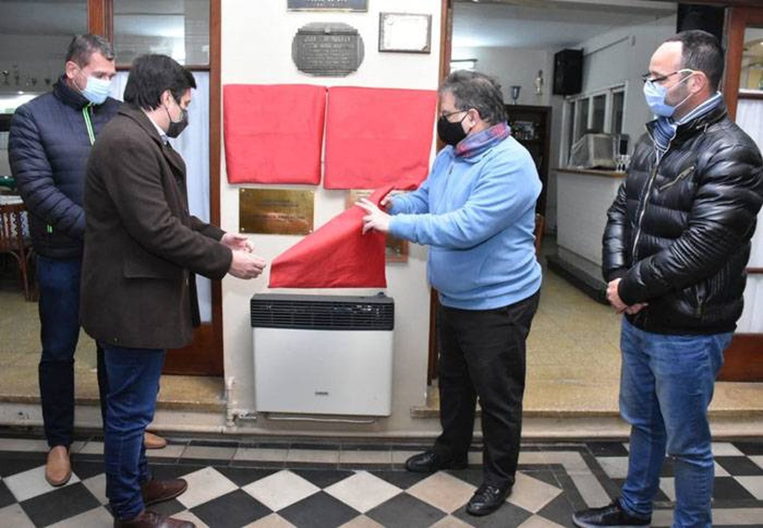 Francolini acompañó al  Club Vasco Argentino  en la celebración de sus  100 años de vida 