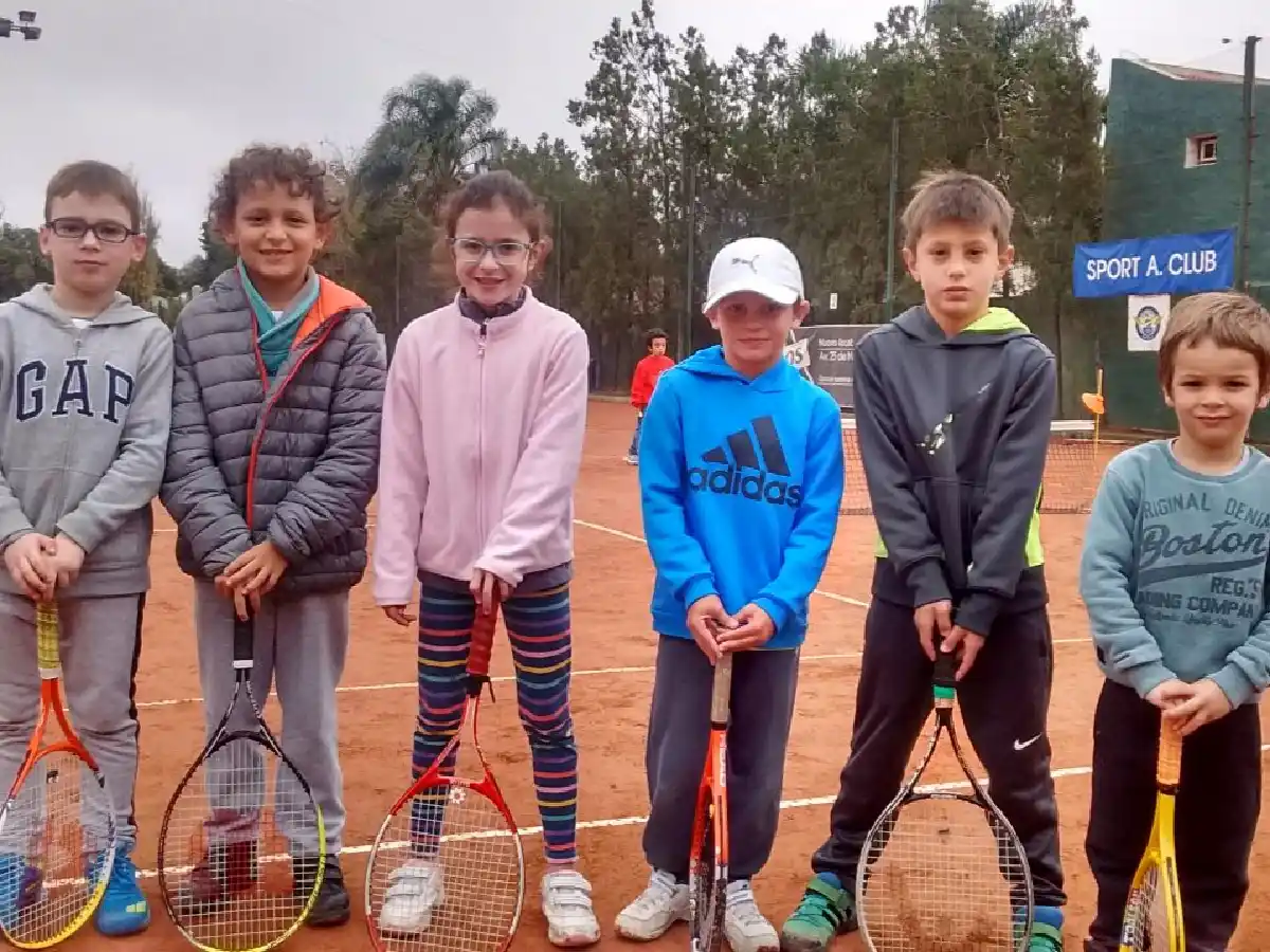El Sport vibró con los más pequeños