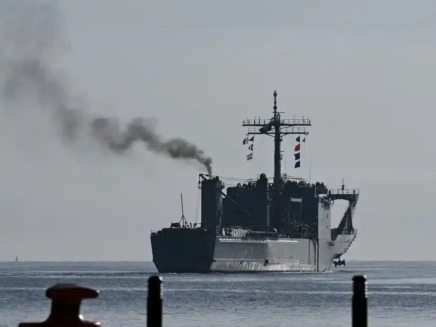 Buques con ayuda humanitaria llegan a Cuba. Crédito: Reuters.