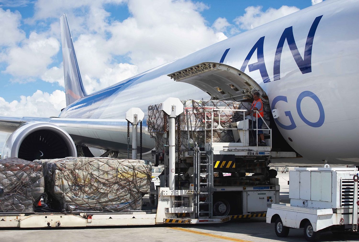 LATAM Cargo movilizó más de 9.500 toneladas de flores para San Valentín