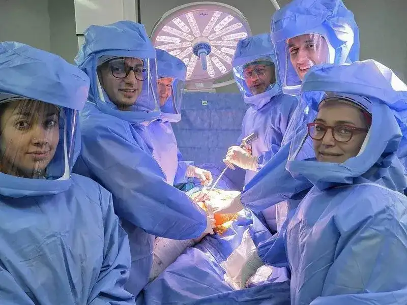 El HAC fortalece la formación de residentes en Traumatología