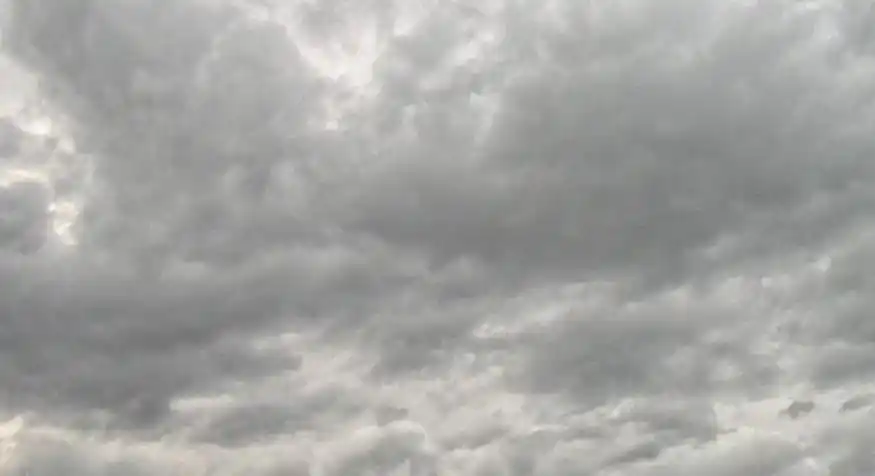 Rige un alerta por tormentas fuertes con lluvias intensas