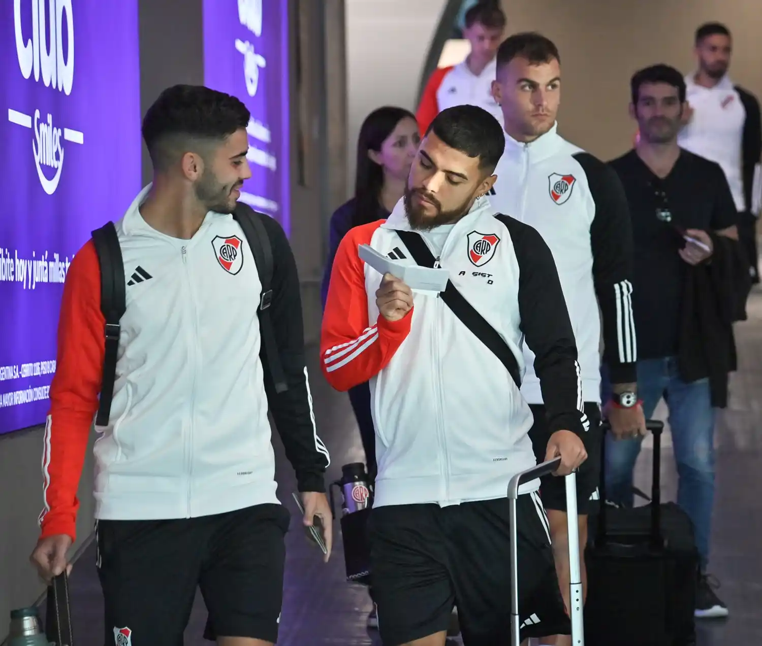 River emprendió el viaje para su debut en Venezuela
