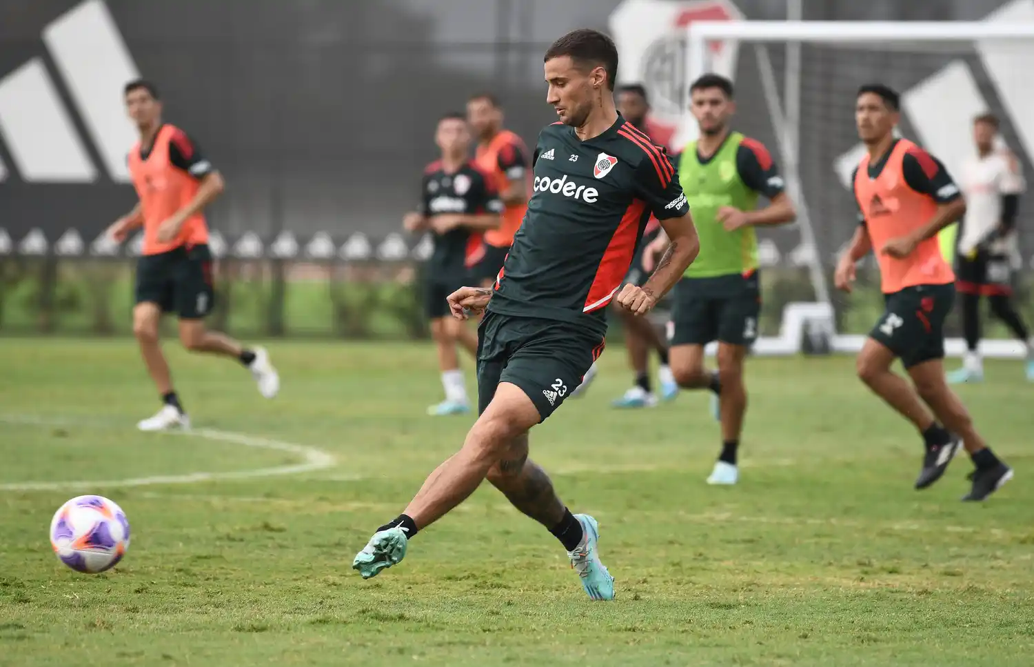 Mammana puede tener su lugar en la zaga de River.