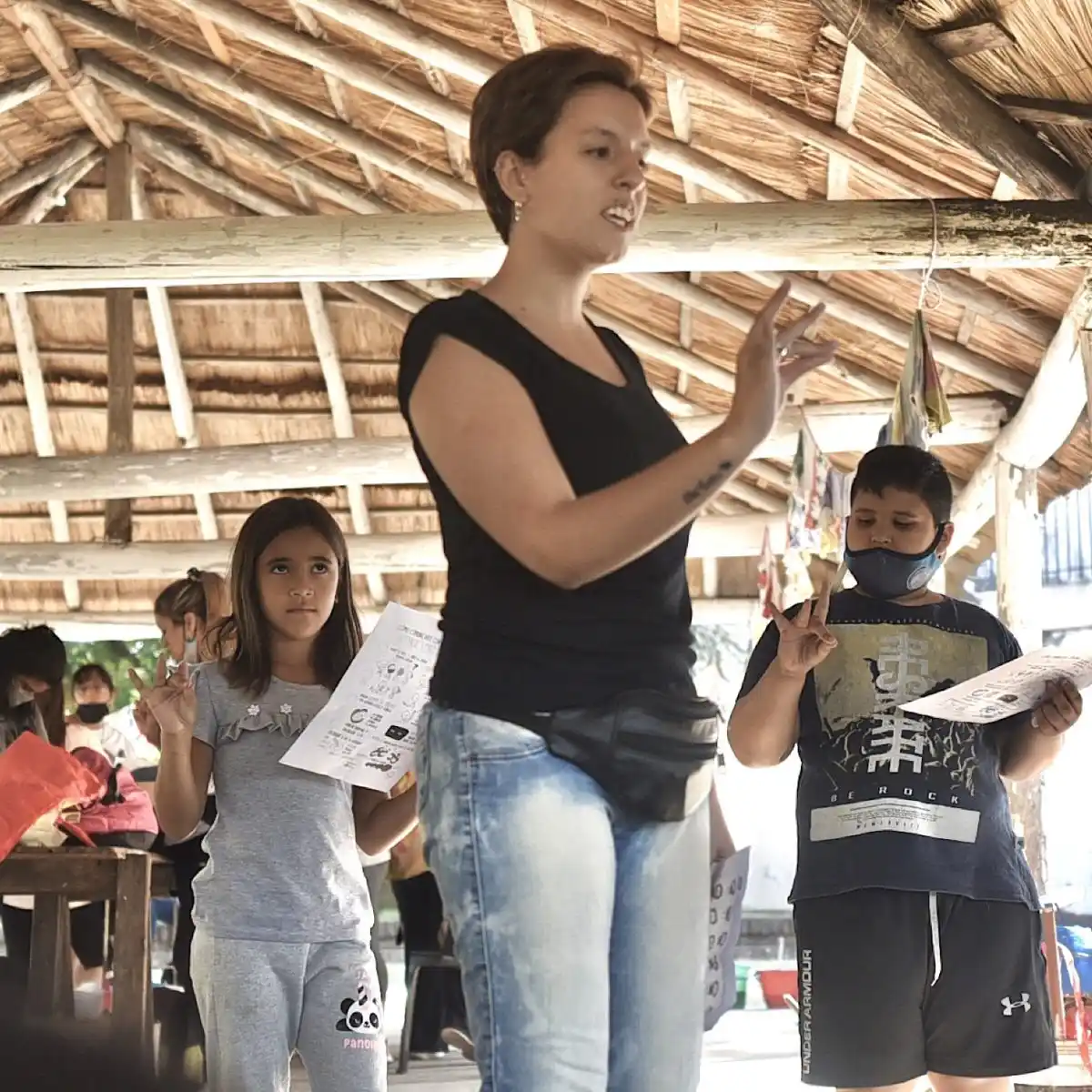 Lengua de señas argentina, en las colonias de verano de la Municipalidad