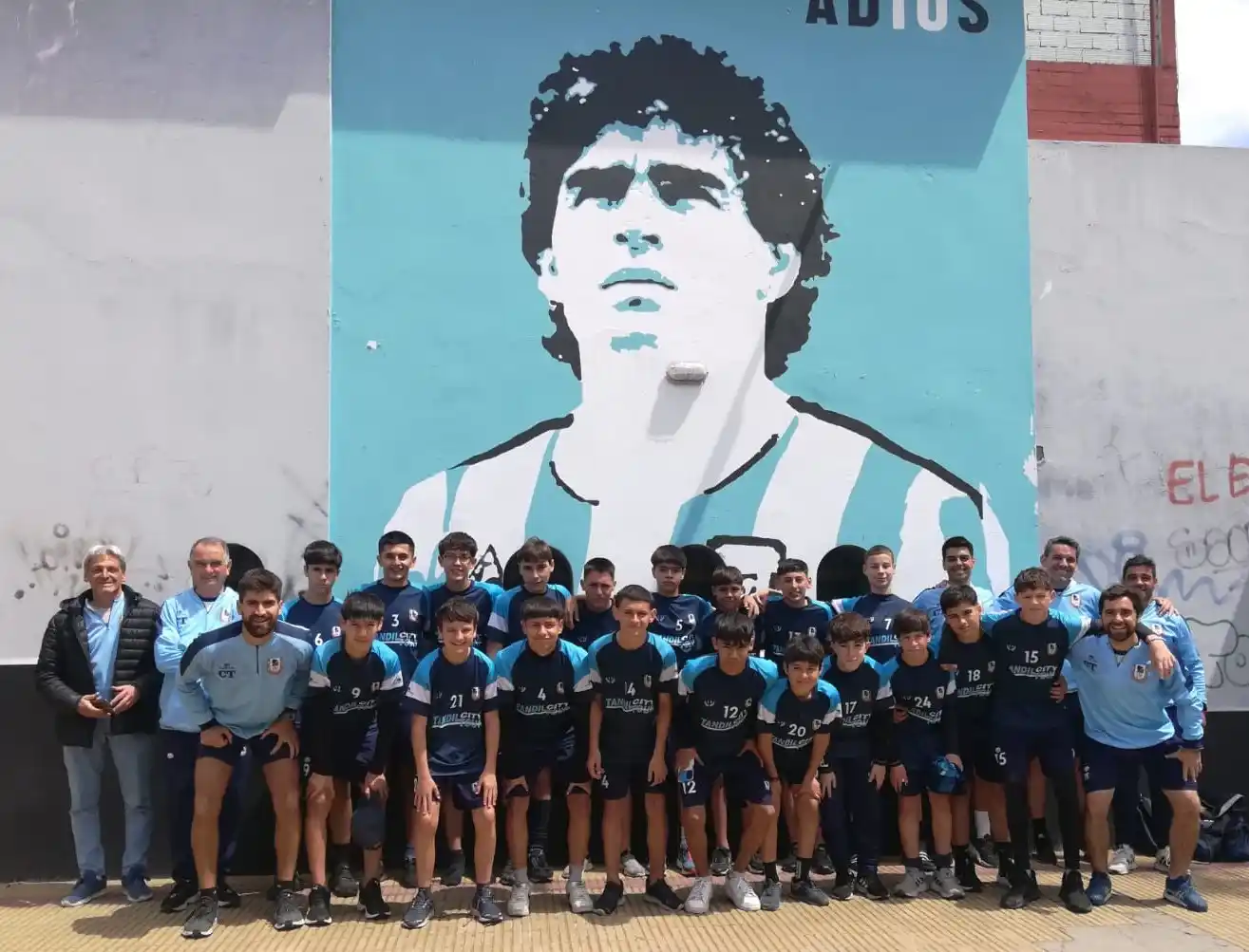 La selección tandilense se despidió con un empate.