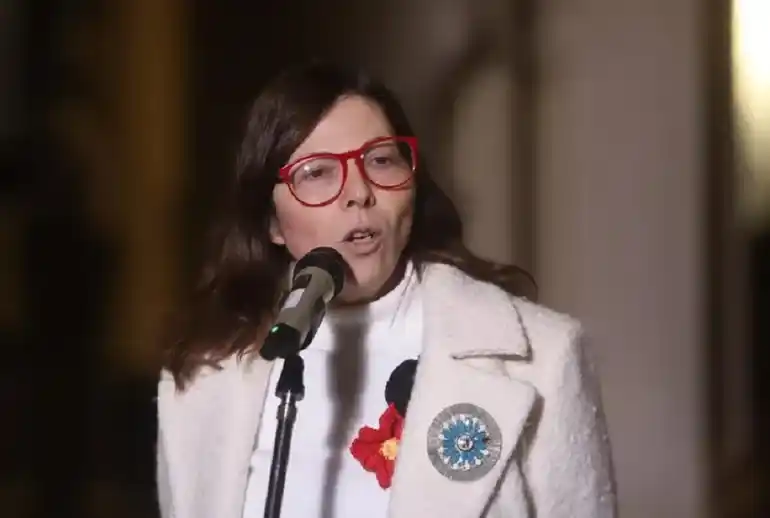 Señal de Batakis a los mercados: "A partir de ahora no vamos a gastar más de lo que tenemos"