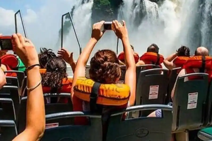 Lorena Paulino agencia de viajes "Los Terrones": "Se vienen las vacaciones de invierno y hay muchas opciones"