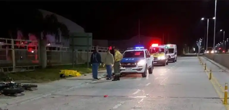 Fatal accidente: murió un motociclista de 35 años en el ingreso a Paraná