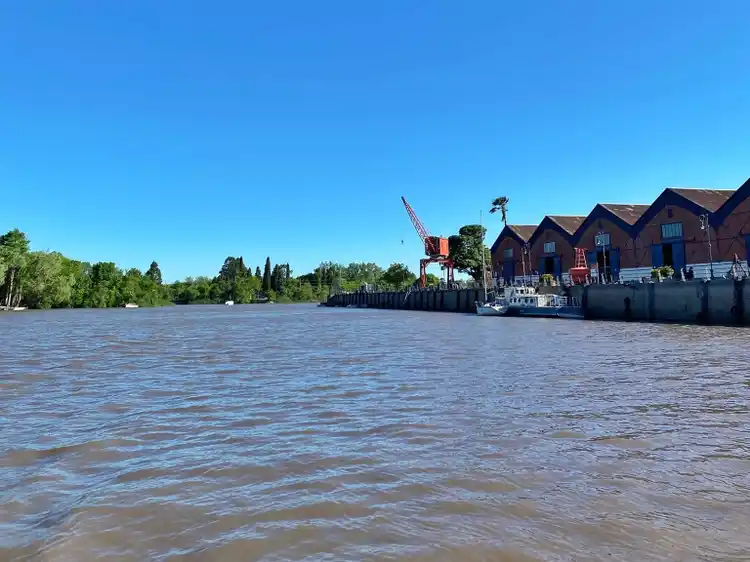 Se firmó un convenio para la protección de la cuenca del río Gualeguaychú y el uso responsable de sus recursos