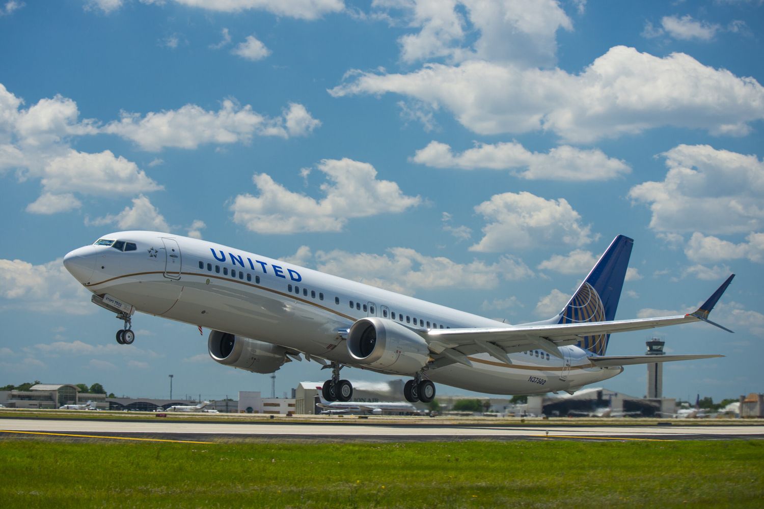 United Airlines recibió el Boeing 737 MAX número 200 para su flota