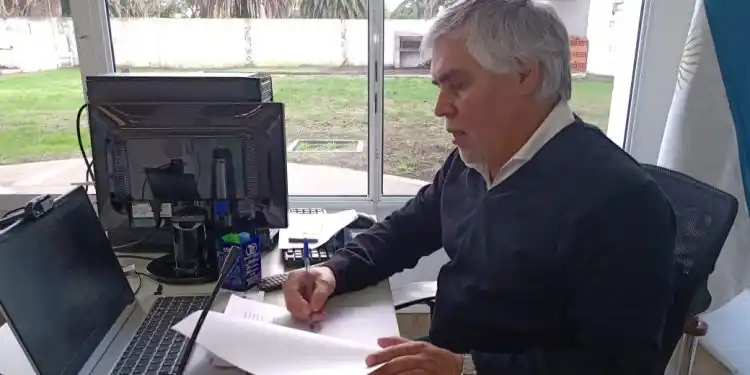 Chaves: Santillán destacó el cumplimiento de la cuarentena para que el virus no entre al distrito