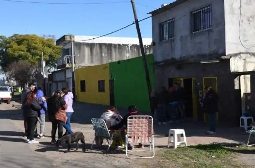 Detuvieron a un joven de 24 años por el crimen del almacenero de barrio Triángulo