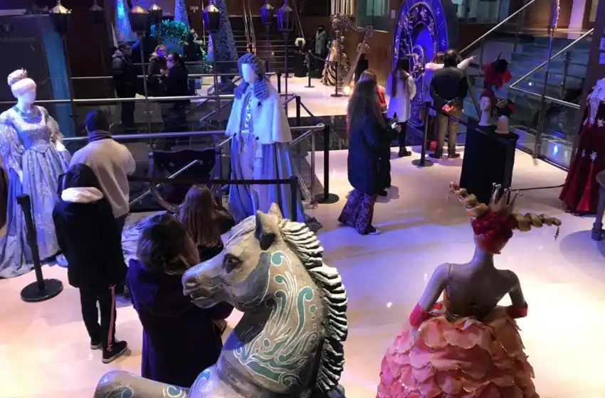 Comenzó la exposición "La magia y el arte del Teatro Colón"