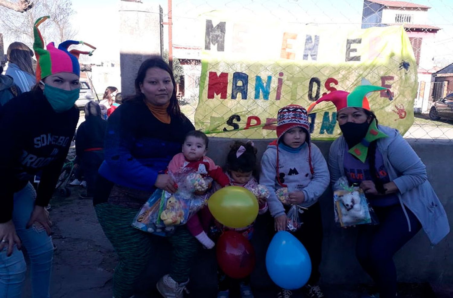 El merendero "Manitos de Esperanza" lanzó una campaña solidaria para que todos puedan sonreír esta navidad