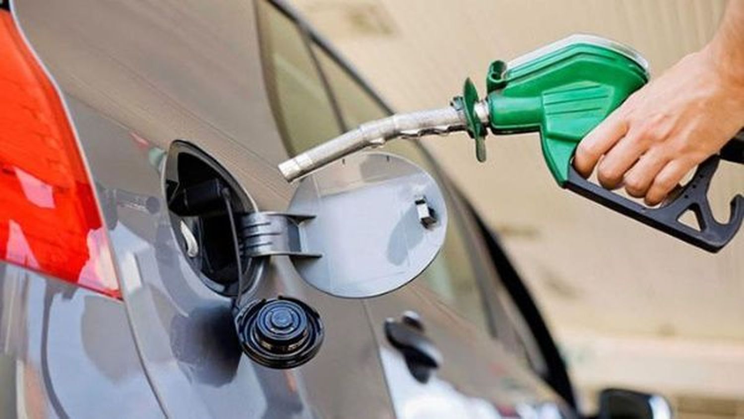 ¿De mala calidad la gasolina que llegó a Venezuela?