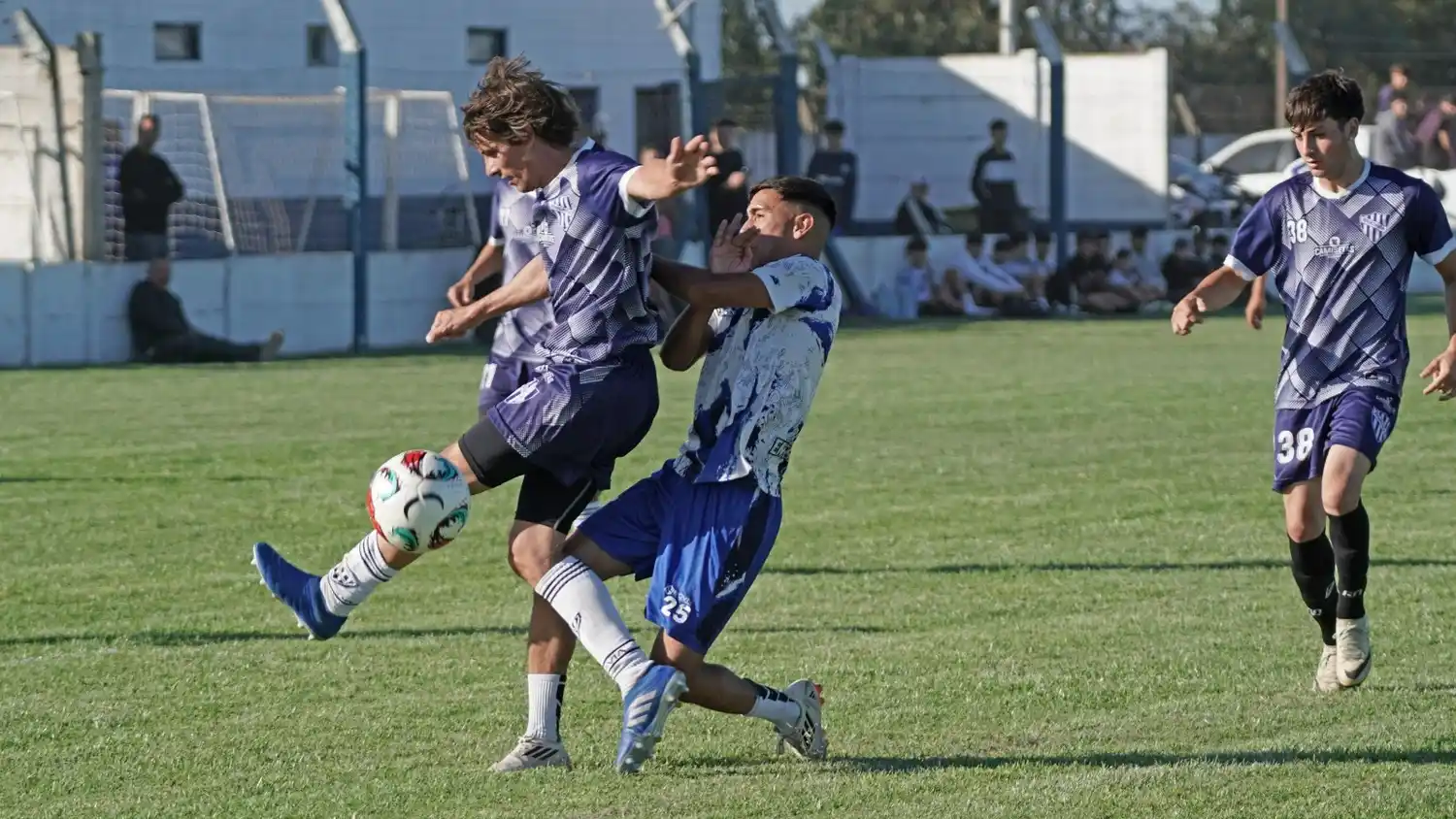 Gimnasia derrotó a Rivadavia como local con un tanto de Lautaro Carrizo