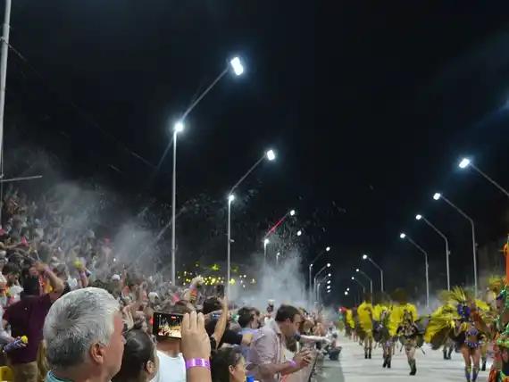 La tercera noche superó las cinco mil entradas vendidas