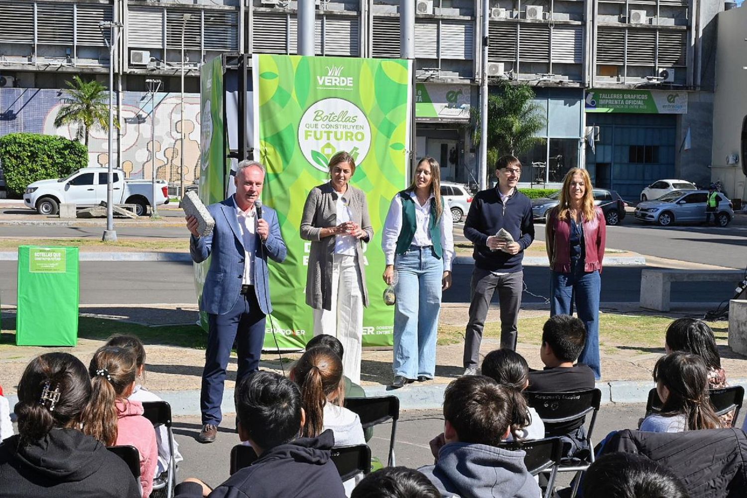 En Paraná se cerró la campaña educativa y solidaria de reciclaje con récord de participación