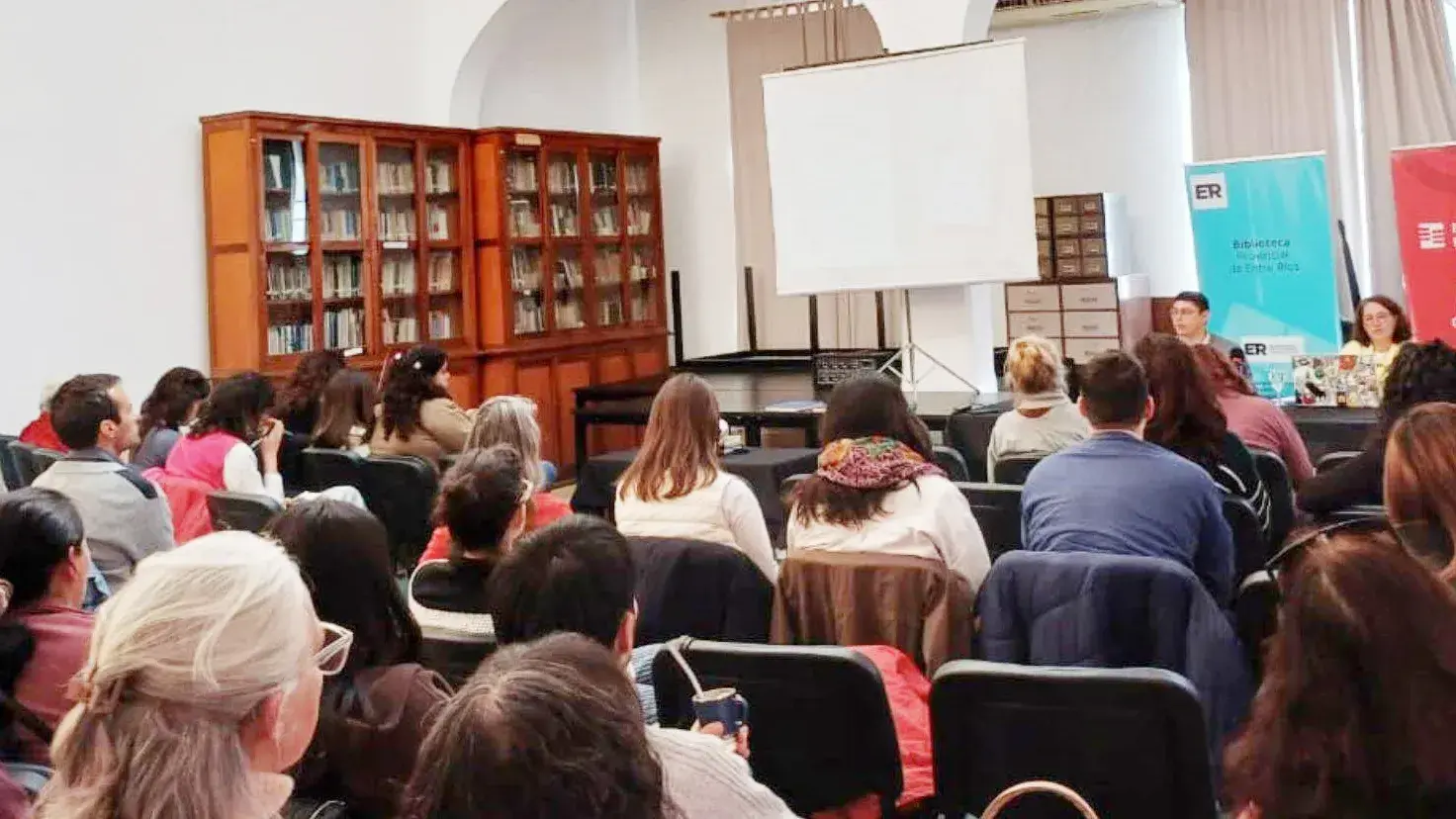 Más de 200 personas comenzaron el ciclo de microseminarios sobre Literaturas Escritas en Entre Ríos