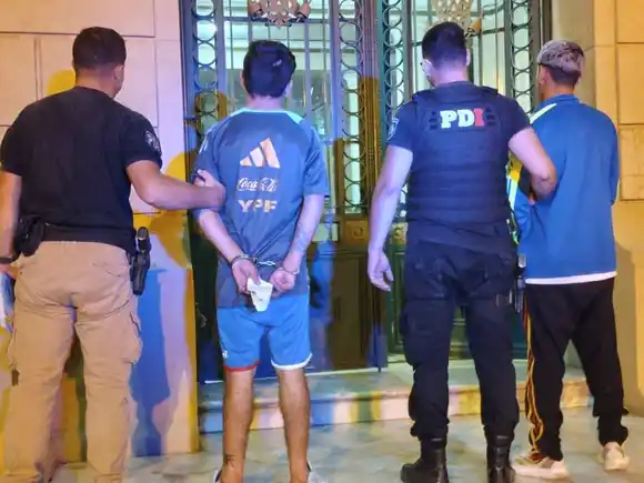 Detenidos por balear a un menor en Rafaela: incautan armas y drogas