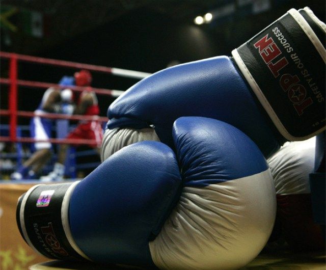 Grave denuncia por un combate de boxeo entre un policía y un preso